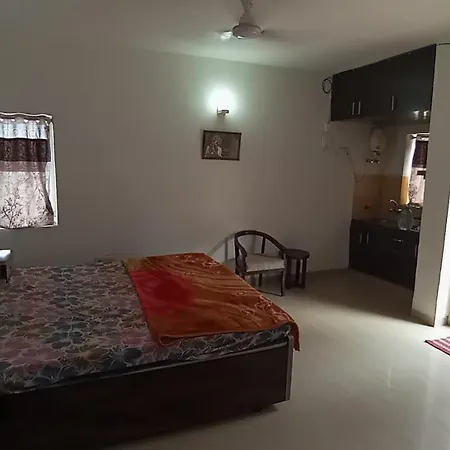 Ac Beautiful Luxury Stay In Omaxe Vrindavan Jai Bankebihariji By Shishamare Exterior photo