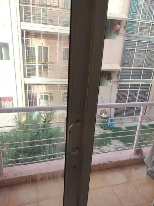 Ac Beautiful Luxury In Omaxe Jai Bankebihariji By Shishamare *