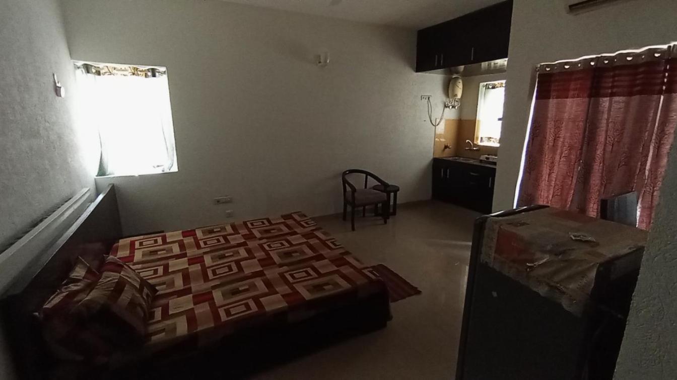Apartment Ac Beautiful Luxury In Omaxe Jai Bankebihariji By Shishamare
